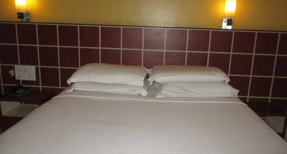Royal Residency AC, Proddatur 5
